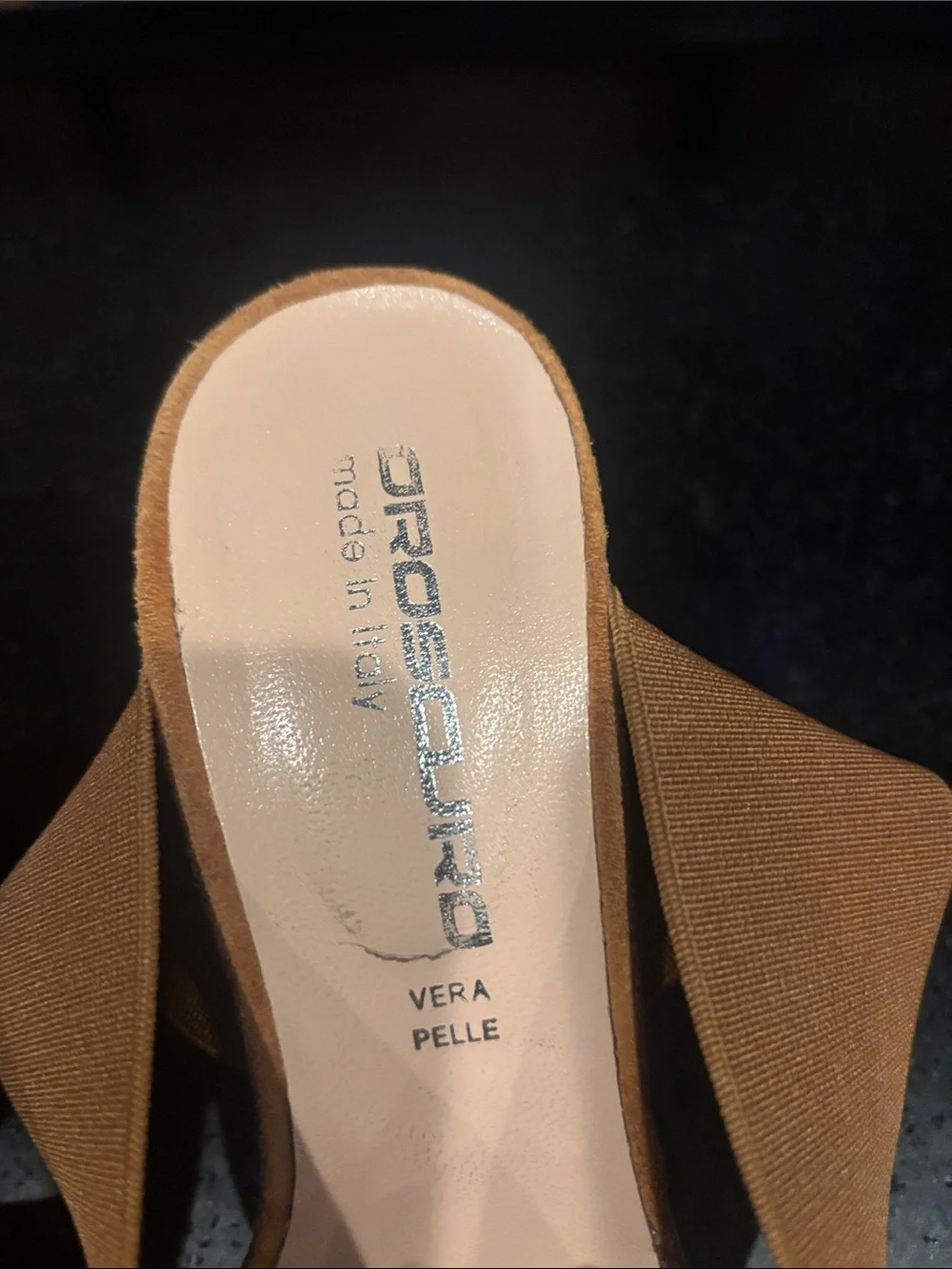 Vecceli Italy elegant tan